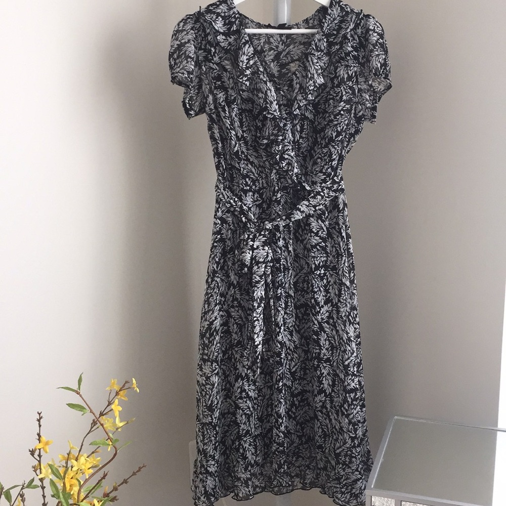 Flowy B&W dress with Black inner piece